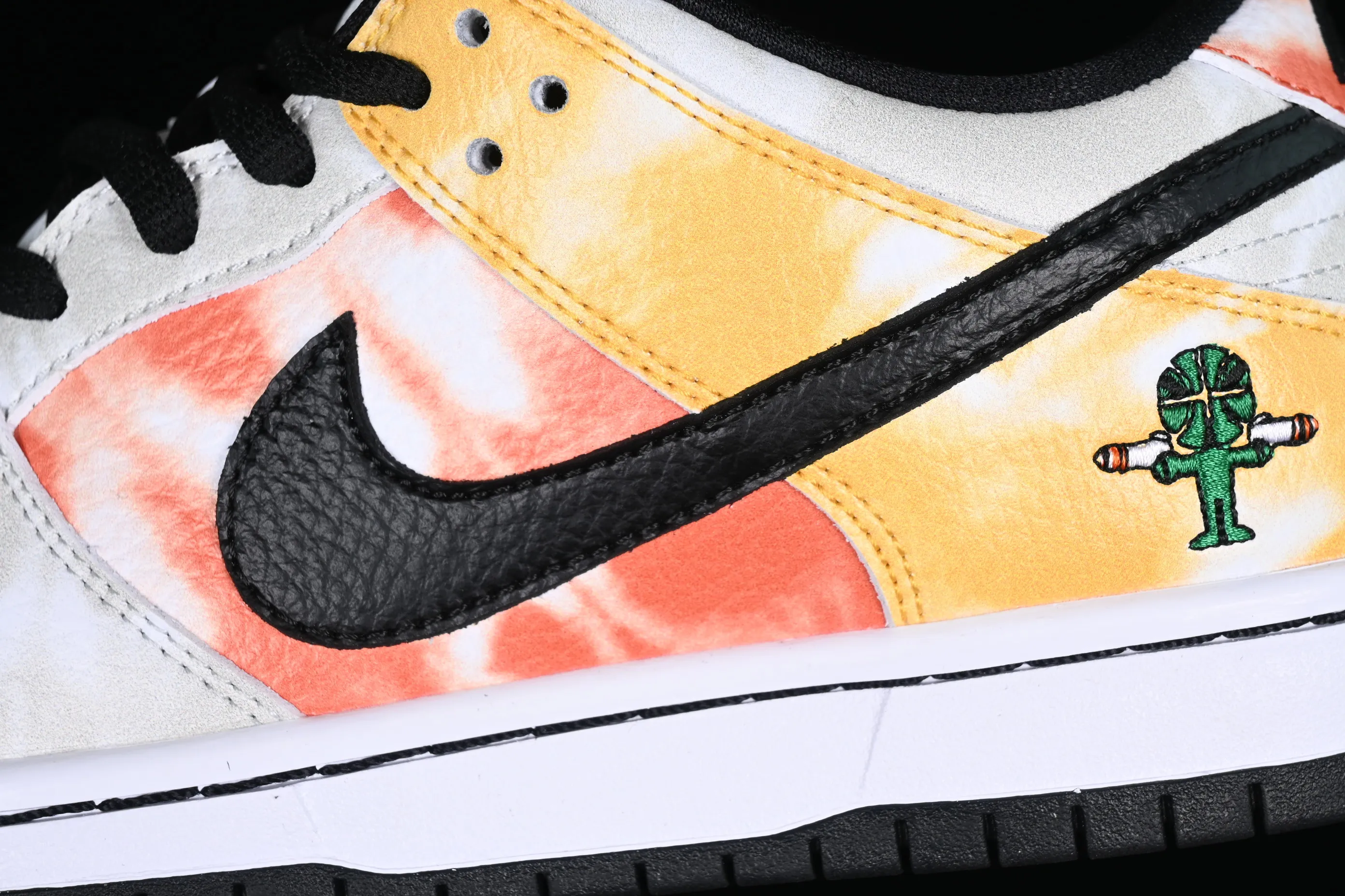 All categories Nk SB Dunk series Nk SB Dunk Low low-top sneakers Nk SB Dunk Low "Raygun" alien embroidery SB smashed backboard fashion casual sneakers BQ6832-101
